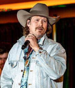 Check out all of your photos from K99.1FM's Jingle Bell Jam with MaRynn Taylor, Chase Matthew, and Brian Kelley on Wednesday, December 6th at Hollywood Gaming at Dayton Raceway.