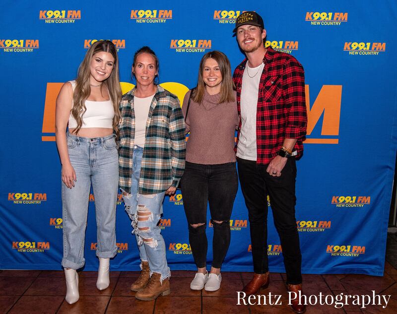 Check out your photos with Tenille Arts and George Birge from Wednesday, October 20th, 2021