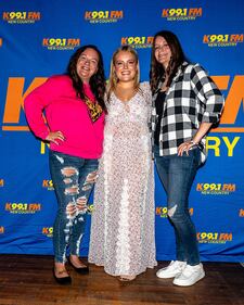 Check out your photos with MaRynn Taylor at the Flying Pig Tavern on Friday, October 13th, 2023.
