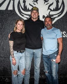 Check out your photos with Matt Stell at the Flying Pig Tavern on Monday, February 5th, 2024.