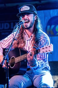 Check out your photos with Ian Munsick at  W.O. Wrights on Tuesday, September 21st, 2021.