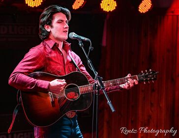 Check out your photos with Drake Milligan at W.O. Wrights in Beavercreek on January 26th, 2023
