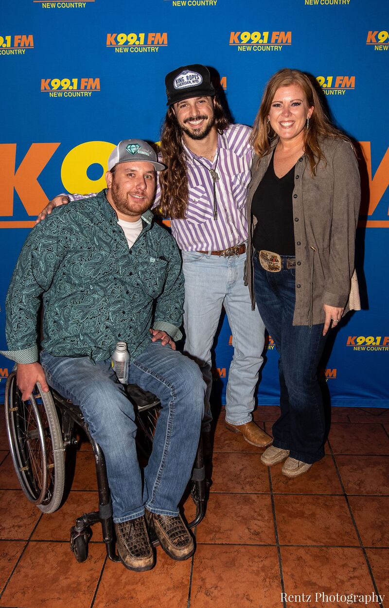 Check out your photos with Ian Munsick at W.O. Wrights on Tuesday, September 21st, 2021.