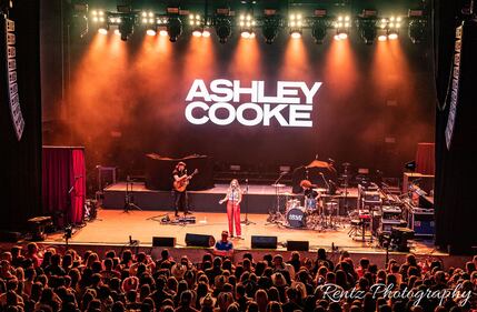Check the photos from Brett Young, Morgan Evans, & Ashley Cooke's concert at KEMBA LIVE! in Columbus on Thursday, March 30th, 2023