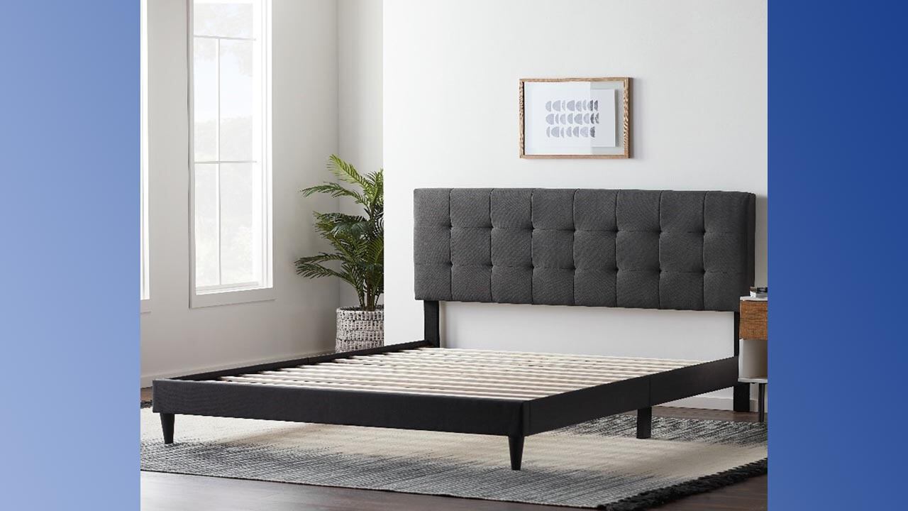 Lucid platform bed