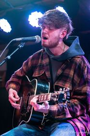 Check out your photos with Jordan Harvey at W.O. Wrights on October 11th, 2022.