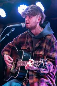 Check out your photos with Jordan Harvey at W.O. Wrights on October 11th, 2022.