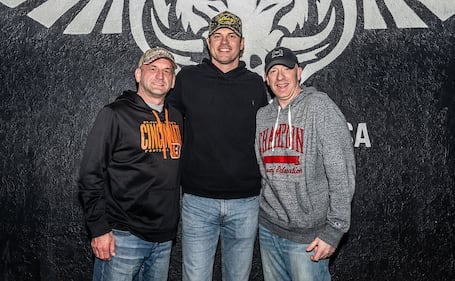 Check out your photos with Matt Stell at the Flying Pig Tavern on Monday, February 5th, 2024.