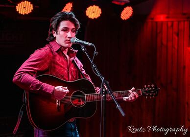 Check out your photos with Drake Milligan at W.O. Wrights in Beavercreek on January 26th, 2023