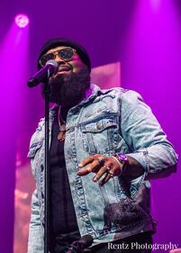 View photos from Nelly's concert with Harper Grace and Blanco Brown at the Icon Music Center in Cincinnati on November 14th, 2021