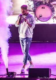 Check the photos from Brett Young, Morgan Evans, & Ashley Cooke's concert at KEMBA LIVE! in Columbus on Thursday, March 30th, 2023