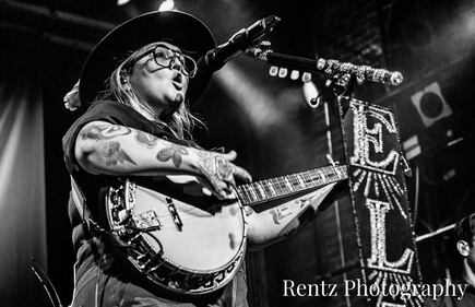 Check out the photos of Elle King's performance at Bogart's in Cincinnati on Monday, March 14th, 2022