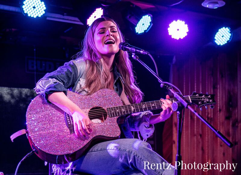 Check out your photos with Tenille Arts and George Birge from Wednesday, October 20th, 2021