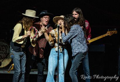 Check out the photos from Jon Pardi's concert at the Rose Music Center with Lainey Wilson and Hailey Whitters on Saturday, September 17th, 2022.