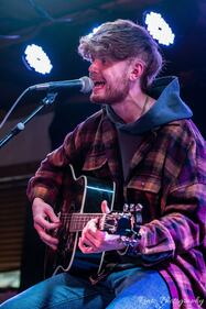 Check out your photos with Jordan Harvey at W.O. Wrights on October 11th, 2022.