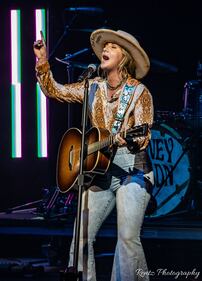 Check out the photos from Jon Pardi's concert at the Rose Music Center with Lainey Wilson and Hailey Whitters on Saturday, September 17th, 2022.