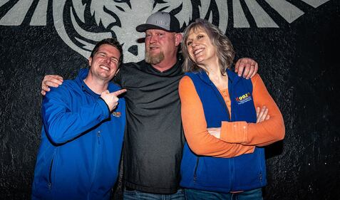 Check out your photos with Matt Stell at the Flying Pig Tavern on Monday, February 5th, 2024.