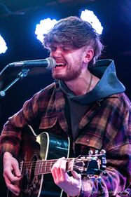 Check out your photos with Jordan Harvey at W.O. Wrights on October 11th, 2022.