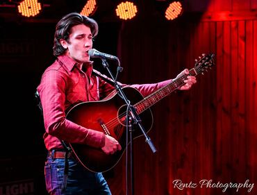 Check out your photos with Drake Milligan at W.O. Wrights in Beavercreek on January 26th, 2023