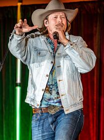 Check out all of your photos from K99.1FM's Jingle Bell Jam with MaRynn Taylor, Chase Matthew, and Brian Kelley on Wednesday, December 6th at Hollywood Gaming at Dayton Raceway.