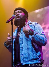 View photos from Nelly's concert with Harper Grace and Blanco Brown at the Icon Music Center in Cincinnati on November 14th, 2021