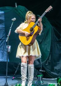 Check out the photos from Jon Pardi's concert at the Rose Music Center with Lainey Wilson and Hailey Whitters on Saturday, September 17th, 2022.