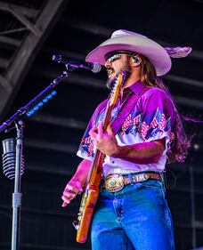 Check out these photos of Cody Johnson, Riley Green, Trace Adkins, and many more from Thursday at Country Concert '24 in Fort Loramie, Ohio