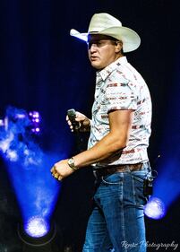 Check out the photos from Jon Pardi's concert at the Rose Music Center with Lainey Wilson and Hailey Whitters on Saturday, September 17th, 2022.