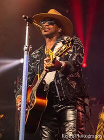 Check out the photos from Jimmie Allen's concert at Bogart's in Cincinnati with Chayce Beckham, and Neon Union on Thursday, April 28th