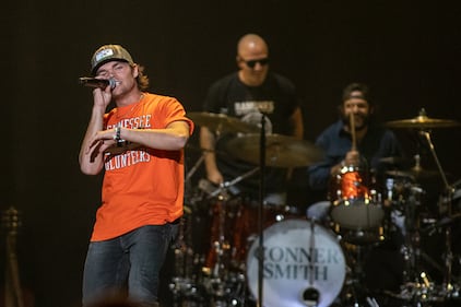 Check out the photos from the closing night of Thomas Rhett's Bring The Bar To You Tour featuring Parker McCollum and Conner Smith on Saturday, October 15th, 2022.