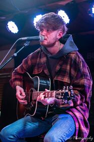 Check out your photos with Jordan Harvey at W.O. Wrights on October 11th, 2022.