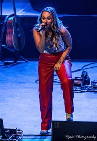 Check the photos from Brett Young, Morgan Evans, & Ashley Cooke's concert at KEMBA LIVE! in Columbus on Thursday, March 30th, 2023