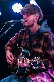 Check out your photos with Jordan Harvey at W.O. Wrights on October 11th, 2022.