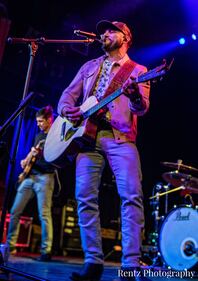 Check out the photos from Frank Ray's concert at Bogart's in Cincinnati on Thursday, March 24th, 2022.