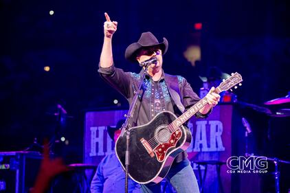 Big & Rich hit the stage on Friday night, February 23, 2024, at the San Antonio Rodeo with a big show! Celebrating our service men and women, vets, and heroes, they performed their hits. Gretchen Wilson came out a few songs into the set to sing even more amazing songs, and the crowd loved every minute of it.
