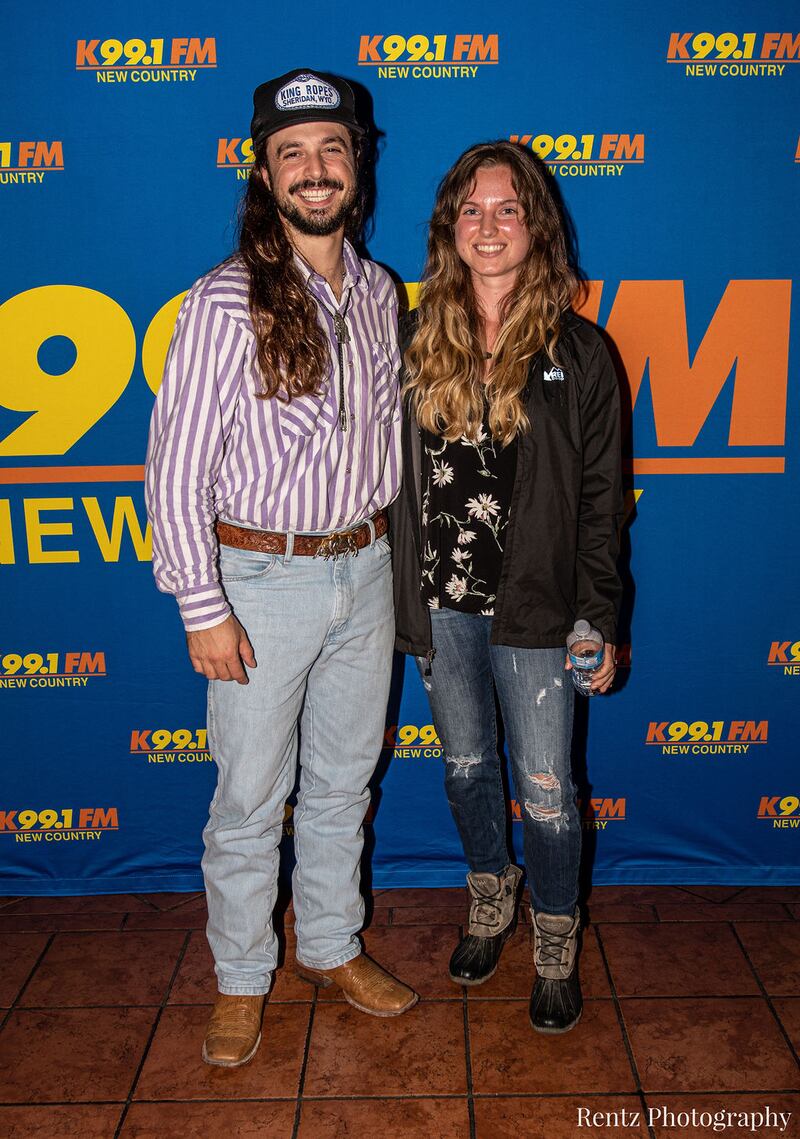 Check out your photos with Ian Munsick at W.O. Wrights on Tuesday, September 21st, 2021.