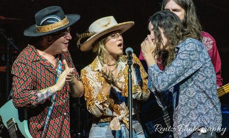 Check out the photos from Jon Pardi's concert at the Rose Music Center with Lainey Wilson and Hailey Whitters on Saturday, September 17th, 2022.