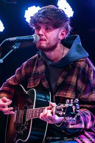 Check out your photos with Jordan Harvey at W.O. Wrights on October 11th, 2022.
