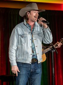 Check out all of your photos from K99.1FM's Jingle Bell Jam with MaRynn Taylor, Chase Matthew, and Brian Kelley on Wednesday, December 6th at Hollywood Gaming at Dayton Raceway.