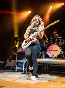Check out the photos from our 32nd Birthday Bash Concert at the Rose Music Center with Lee Brice and Lindsay Ell on August 13th, 2021