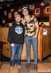 Check out your photos with Matt Stell at Milano's on May 5th, 2022