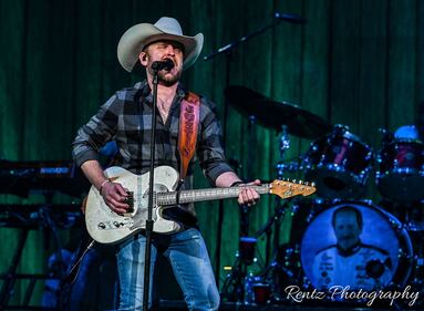 Check out the photos from Justin Moore's concert with Priscilla Block & Jake McVey at Truist Arena on February 9th, 2023.