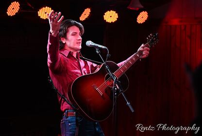 Check out your photos with Drake Milligan at W.O. Wrights in Beavercreek on January 26th, 2023