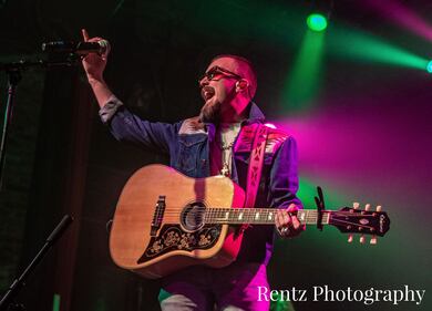 Check out the photos from Elvie Shane & Frank Ray's concert at Bogart's in Cincinnati on Thursday, March 24th, 2022