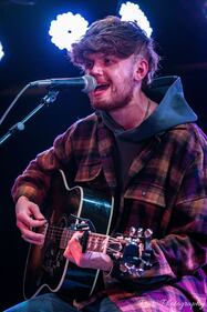 Check out your photos with Jordan Harvey at W.O. Wrights on October 11th, 2022.