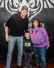 Check out your photos with Matt Stell at the Flying Pig Tavern on Monday, February 5th, 2024.