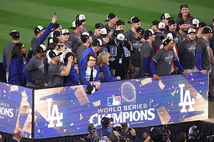 Scenes from the World Series-Game 5