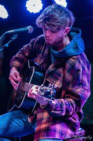 Check out your photos with Jordan Harvey at W.O. Wrights on October 11th, 2022.