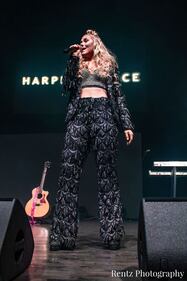 View photos from Nelly's concert with Harper Grace and Blanco Brown at the Icon Music Center in Cincinnati on November 14th, 2021