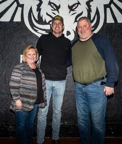 Check out your photos with Matt Stell at the Flying Pig Tavern on Monday, February 5th, 2024.